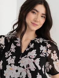 RICKI'S Stacey Short Sleeve Blouse with Buttons