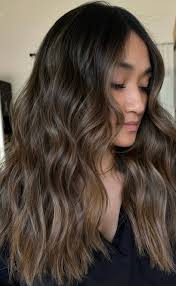 hey ladies, just wondering if anyone has this textbook for sale! thanks so  much 🫶🏽