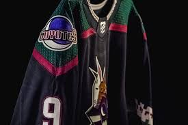 It feels like a pretty natural evolution for the coyotes' set for me. Coyotes Reveal Black Kachina Sweater As Team S Official Third Jersey