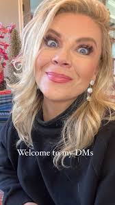 I happen to love my lashes. Thank you @salondpaul! , And here’s to better  online manners in 2025!!! 🥂