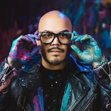 SAFE Donating Serena Williams Portrait to Program Championing Women