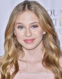 Summer Gilmore's Instagram, Twitter & Facebook