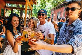 Banger S Sausage House Beer Garden Rainey Street