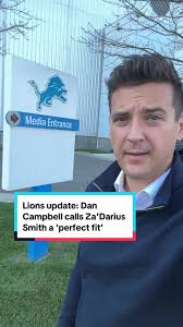 Lions Prepare for Texans with Za'Darius Smith: Latest Updates