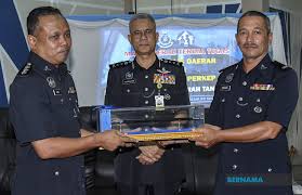 Power gold stokis tanah merah. Bernama Tiada Kompromi Anggota Yang Terlibat Rasuah Di Sempadan