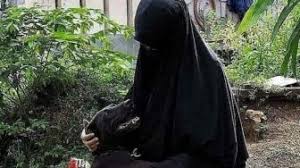 Banyak dari umat islam yang mimpi mengenai anjing, bisa mimpi hanya melihat anjing, digigit, dikejar maupun dijilat. Arti Mimpi Dikejar Anjing Benarkah Punya Beban Berat