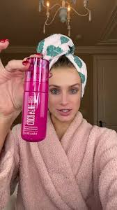 The EASIEST face tanner ive ever used!! Completely evens out my skin and  makes it glow 🥹🫶🏻@Coco & Eve #cocoandeve #cocoandevepartner  #greenscreenvideo #sunnyhoney #glowingskin #facetan #tanningmist ...