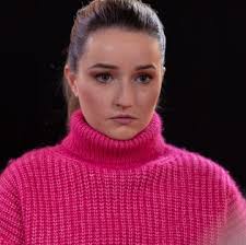 Amy, dall'erba agli alberi