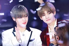Literally 16 Hd Photos Of Wanna One Park Jihoon And Bts V That Will Make Your Heart Soft Like A Marshmallow Taehyung Bts V Park