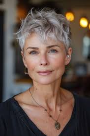 12+ Stylish Short Haircuts for Women Aged 60+ in 2024