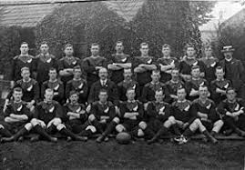 Každý rok se účastní soutěže the rugby championship, kterou v průběhu historie vyhrála celkem 17krát, naposledy v roce 2020. Original All Blacks Wikipedia