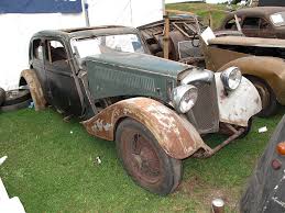 Auto enthusiasts the world over appreciate the vision and dedication (not to mention the cost) that goes into restoring one of these mechanical marvels. 12 Best Beginners Tips For Classic Car Restoration Classics World