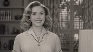 Elizabeth Olsen Reveals Wandavision Has A Very Meta Homage To Full House Exclusive Entertainment Tonight