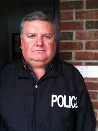 Officer's qualifications questioned