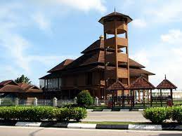 It was build in 1676 which located in tumpat, about 3 kilometres from kota bharu. Replica Masjid Kampung Laut Replica Of Masjid Kampung Laut Flickr
