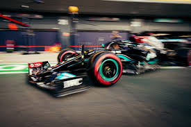 Il marque notamment les débuts de l'écurie américaine, haas f1 team et le retour de. Ril8u0pn0udimm