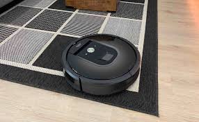 Während niedrigflorige teppiche bestens dafür geeignet sind, sieht. Irobot Roomba 980 Intelligent Zuverlassig Und Akkurat Das Heim Saugen Lassen