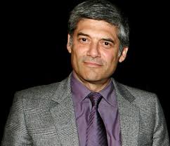 Liou emotions: Georges Corraface, un griego en París.