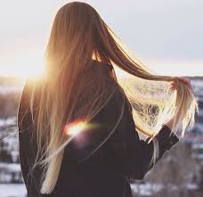 Voici une sélection de 140 coiffures cheveux longs pour vous inspirer. Coupe Cheveux Long 2017 140 Des Plus Belles Coiffures Cheveux Longs De La Saison En Photos Cheveux Longs 2017 Idees Cheveux Longs Coiffure Cheveux Long