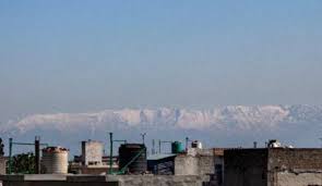 Jalandhar Residents Get View Of Himalayan Range Harbhajan Singh Posts Picture As Lockdown Clears Air Trending News India Tv