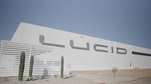 Dabei beruft er sich zum einen auf einen seinen worten nach zuverlässigen insider. Lucid Motors Darf Us Werk Erweitern Produktionsziel 400 000 E Autos Jahr Elektroauto News Net