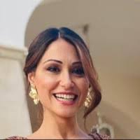 1600+ perfiles de «Moretta»