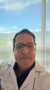 Reel by Nelson Segovia Rodríguez|M.D. (@tu_retinologo) · March 1, 2024