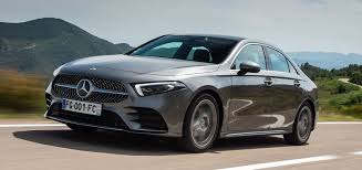 Motor, performance, dimensões, consumo, mecânica e itens de série. Mercedes Benz Clase A Sedan Lanzamiento En Argentina Desde U S 40 500 16 Valvulas