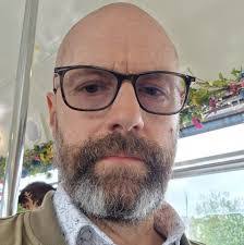 Derek Walsh's Instagram, Twitter & Facebook