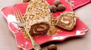 Buche De Noel Noisettes Et Marrons Un Delice Pour Les Fetes Recette Gateau Roule Gateaux Alimentaires Buche De Noel Noisette