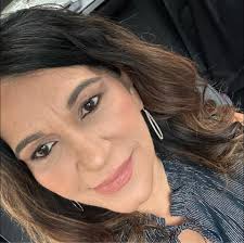 Recommendations for best tour company to book a tour. I'm 50, but will be  traveling with my mom and aunt, who are in their late 70s. I don't want  them walking all