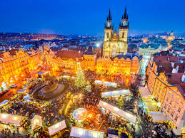 Targul De Craciun Din Budapesta Ungaria 7 Targuri De Craciun Din Europa Pe Care Sa Le Vezi In 2019 Doua Orase Din Romania In Top