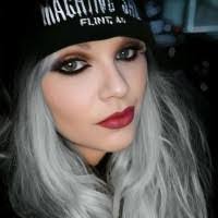 Jenny Batson's Instagram, Twitter & Facebook