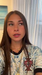 Mejores tríos en la música: Sophie Rain y Aisha