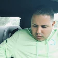 Mark El Hermano De Mika Kit