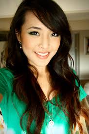 St. Patrick's Day: Green Winged Eyeshadow Tutorial