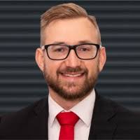 Benjamin Hoppe Email & Phone Number