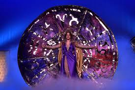 Former miss puerto rico catalina morales is now competing for matt james' heart on the bachelor season 25. Miss Universe Puerto Rico Presenta Su Traje Tipico De Estefania Soto Miss Universe Puerto Rico