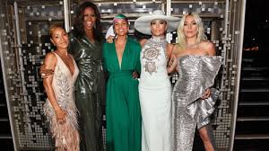 We love the grammys because we love music…and because it's a chance for some of our favorite celebrities to let their freak flags fly. The 2019 Grammy Awards Red Carpet Fashion