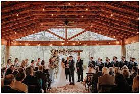 Dogwood Venue Wedding Hattiesburg Mississippi An Outdoor Wedding Wedding Venues Mississippi Wedding Hattiesburg