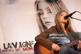 200 Avril Brown Photos & High Res Pictures