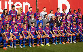 All news about the team, ticket sales, member services, supporters club services and information about barça and the club. Group Photo Of The Men S And Women S First Teams