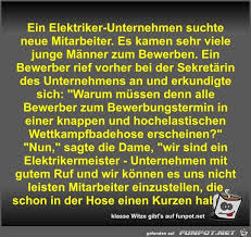 Elektriker haben einen kurzen, kriegen schläge und stehen manchmal auf der langen leitung! Ein Elektriker Unternehmen Suchte Neue Mitarbeiter