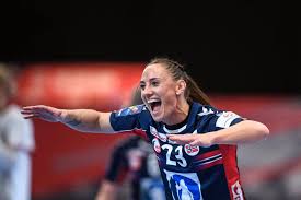 Imagine that the last clip you gave was today. Camilla Herrem Adressa No