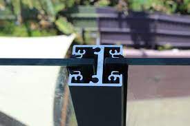 Peak® aluminum railing is brought to you by peak®, your partner in outdoor home improvement products across north america. Aluminum Railing 54 Series Clear Glass Glass Panel Outdoor For Balconies