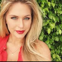 Kayla Chowning's Instagram, Twitter & Facebook