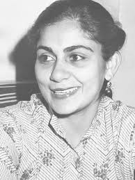 Madeeha Gauhar's Instagram, Twitter & Facebook