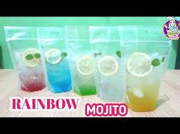 Minuman yang fungsinya untuk mengurangi rasa haus ini, banyak dijual dalam kemasan menarik dan juga rasa yang bervariasi. Lagi Viral Minuman Kekinian Es Kantong Mojito Dapur Yeni Youtube Minuman Resep Minuman Makanan Ringan Sehat