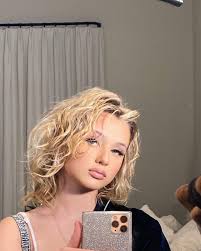 Her birthday, what she did before fame, her family life, fun trivia facts, popularity rankings, and more. Alabama Luella Barker Live Stream Video And Photos 12 15 2020 Celebmafia