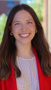 Annette Grimsley's Instagram, Twitter & Facebook